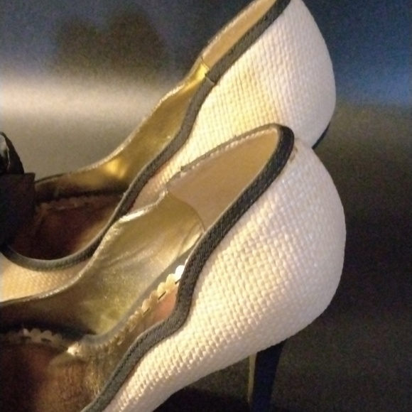 Beverly Feldman Peep Toe high heels - Picture 4 of 16